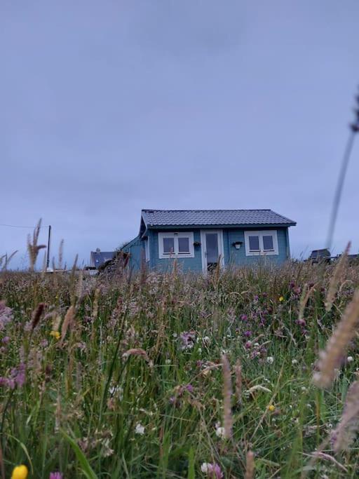 Seafield Cabin Tromora West Exterior photo